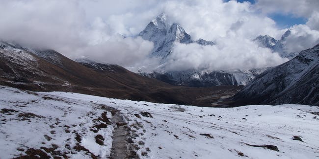 The Thawing Himalayas Are Leaking Chemicals That Were Frozen for Decades